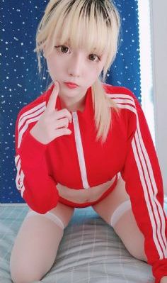 欧美一级片内射免费观看_青苹果乐园免费高清观看