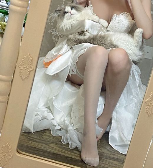女人把腿张开叫男人桶免费视频_HD免费全集观看