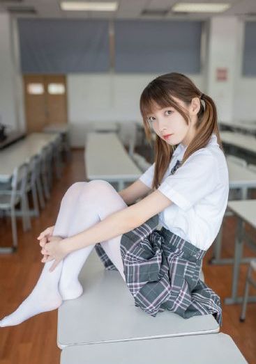 欧美性fer办公室秘书_4K高清完整版