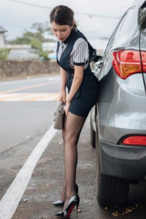 美女精品网站_超清超清免费观看