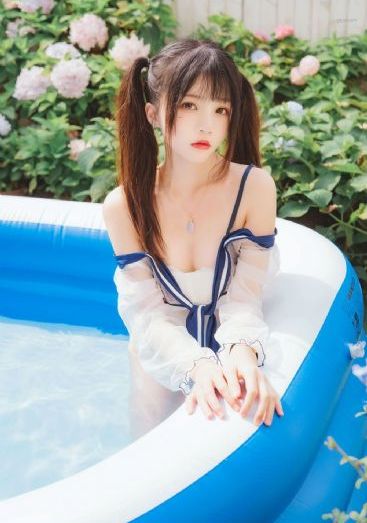 爆乳韩国理论片中文字幕在线观看_DVD免费在线播放